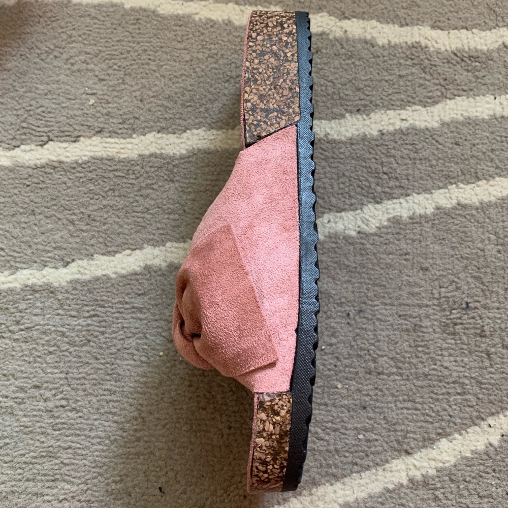 🎀 Last Pair! Bow Accent Sandals, Flats - Picture 3 of 3